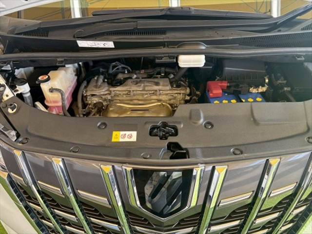 トヨタ アルファードの画像18