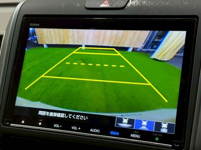 フリードB Honda SENSING 内装他