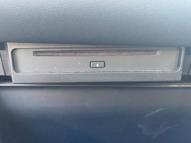 トヨタ ノアハイブリッドの画像8