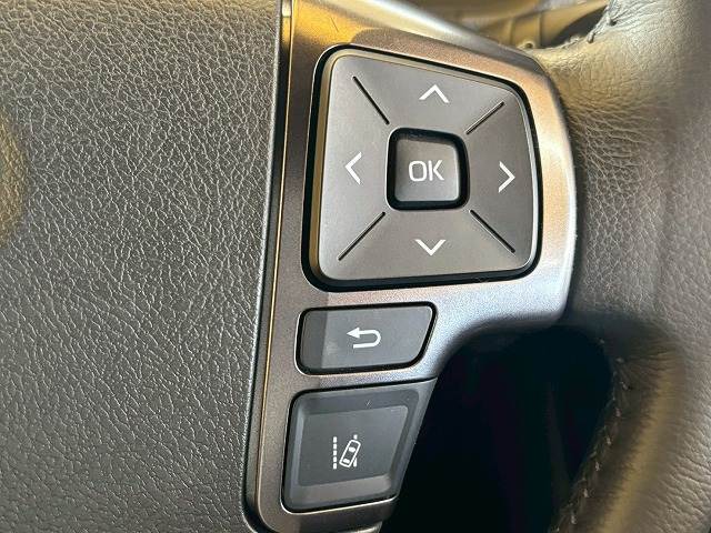 ハイエースバンロングボディスーパーGL ダークプライムII 内装他