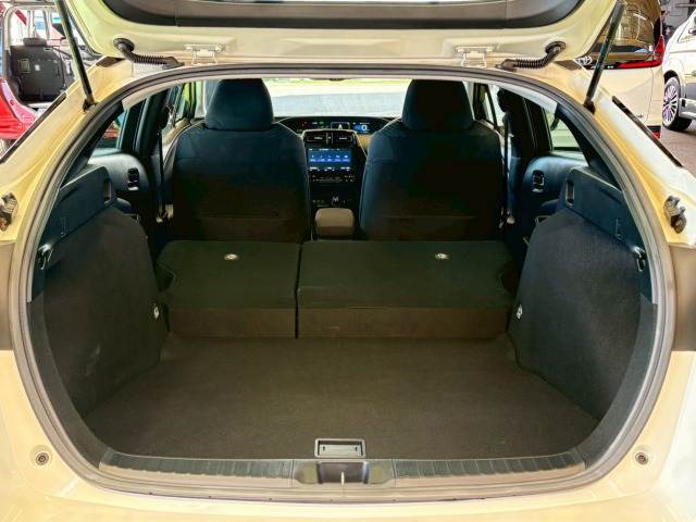 トヨタ プリウスの画像12