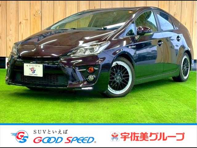 トヨタプリウスS ツーリングセレクション G’s