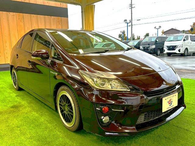 トヨタ プリウス S ツーリングセレクション G's ｜SUVといえばグッド