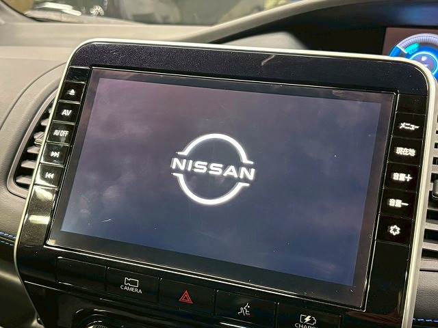 セレナe-POWER AUTECH Safety Package 内装他