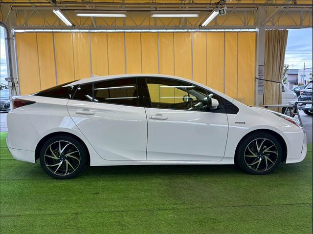 トヨタ&nbsp;プリウスの画像14