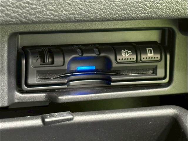 日産&nbsp;セレナの画像8