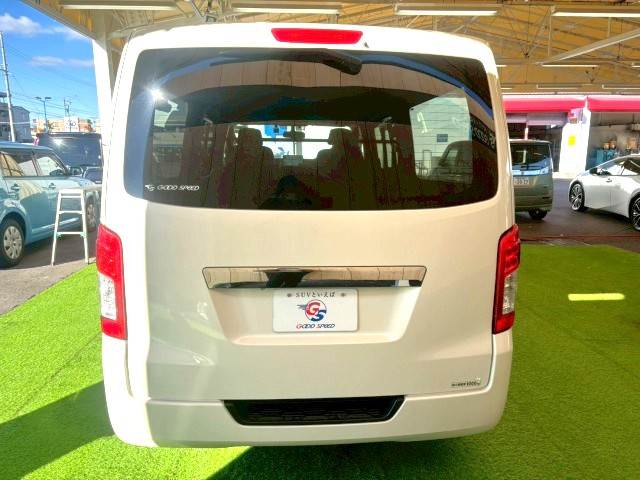 日産&nbsp;NV350キャラバンロングの画像17