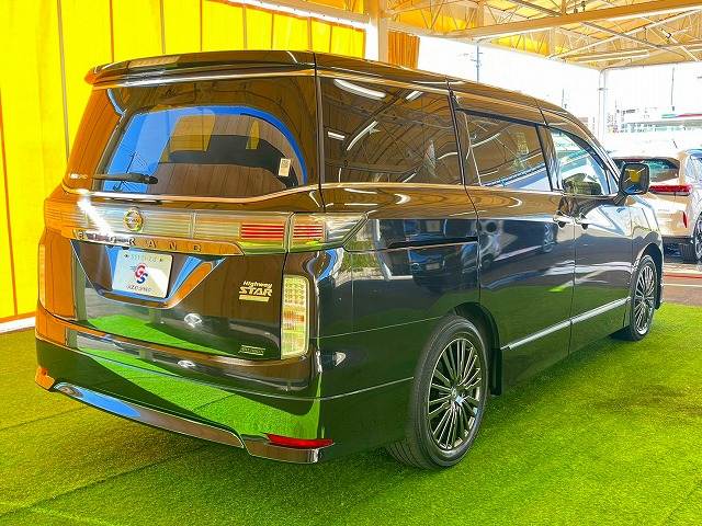 日産&nbsp;エルグランドの画像16