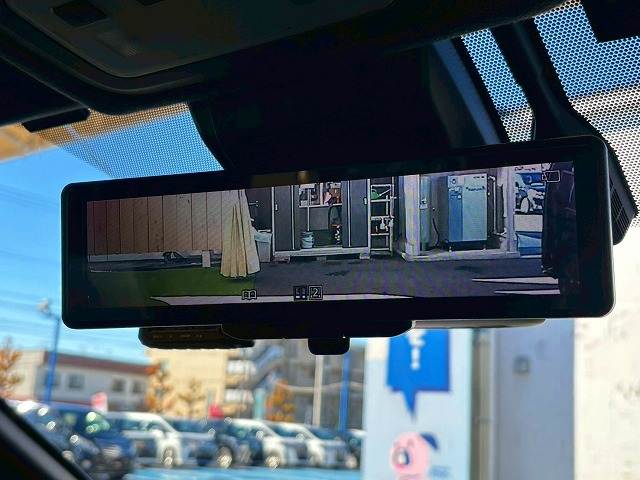 トヨタ&nbsp;エスクァイアハイブリッドの画像9