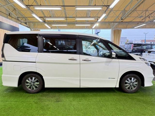 日産&nbsp;セレナの画像15