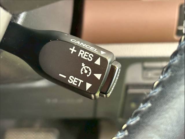 トヨタ&nbsp;エスクァイアハイブリッドの画像5