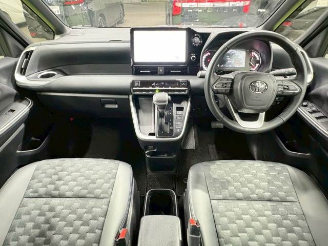 トヨタ&nbsp;ヴォクシーの画像3