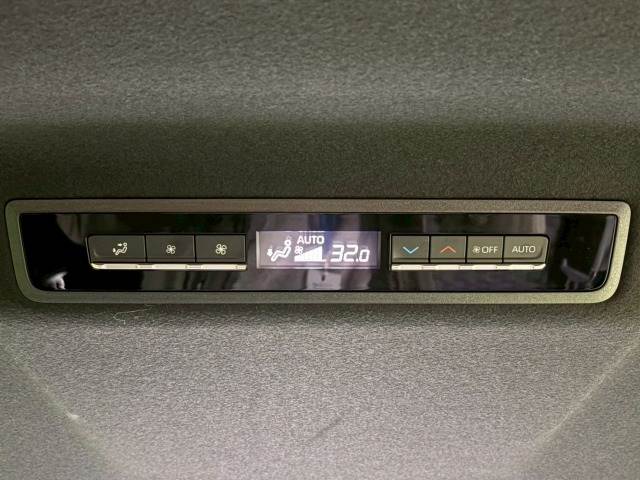 トヨタ&nbsp;ヴォクシーの画像12