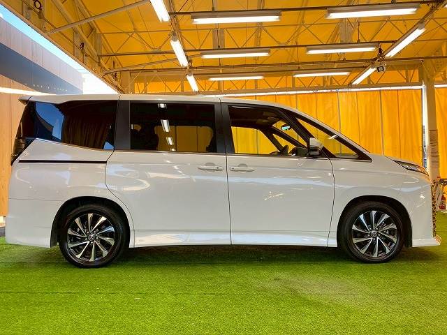 トヨタ&nbsp;ヴォクシーの画像18