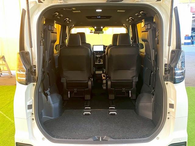 トヨタ&nbsp;ヴォクシーの画像20