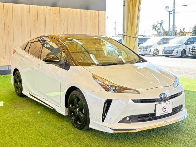 トヨタ プリウスの画像13