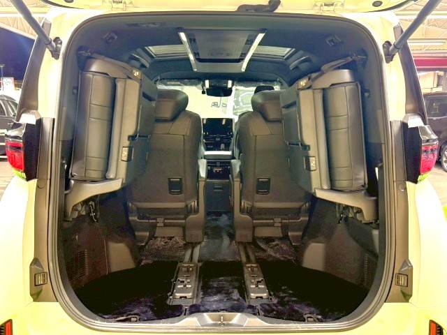 トヨタ&nbsp;ヴェルファイアハイブリッドの画像13