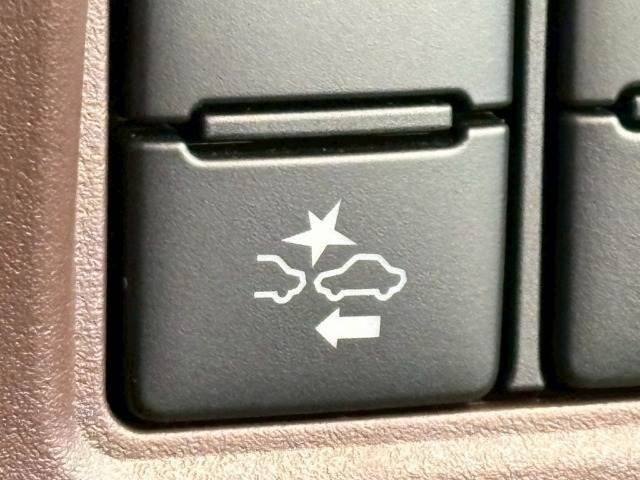 トヨタ&nbsp;エスクァイアハイブリッドの画像8