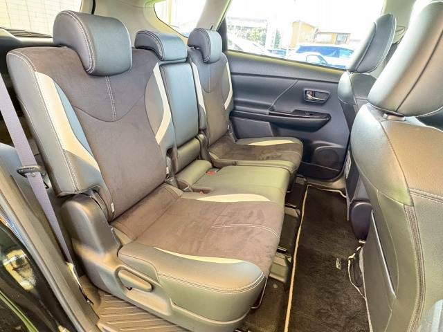 トヨタ&nbsp;プリウスαの画像10