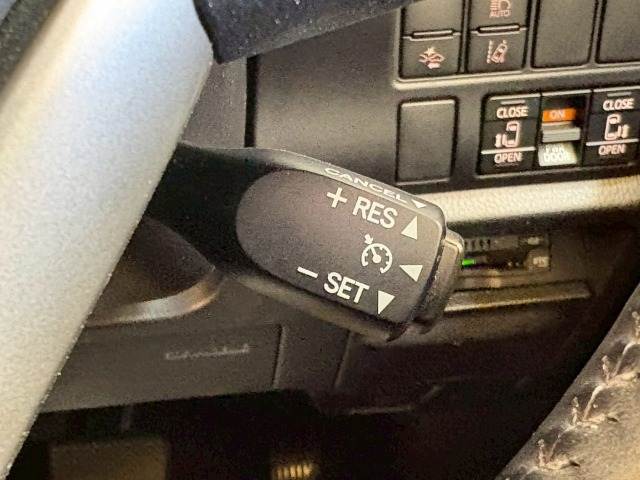 トヨタ&nbsp;ヴォクシーの画像5