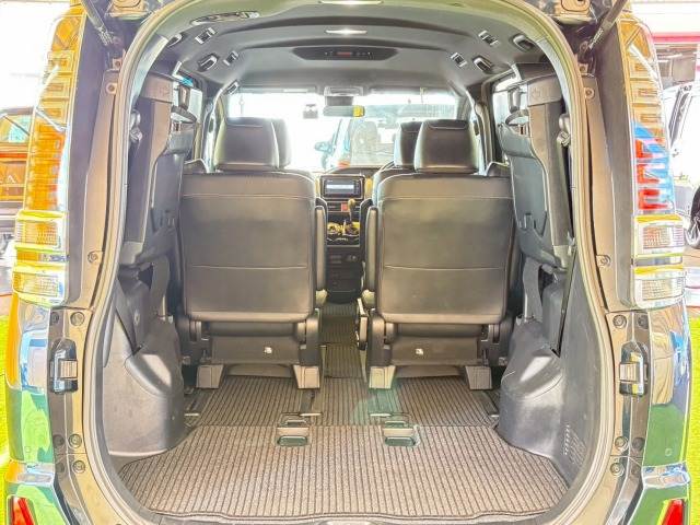 トヨタ&nbsp;ヴォクシーの画像12