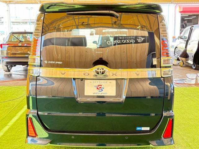 トヨタ&nbsp;ヴォクシーの画像17