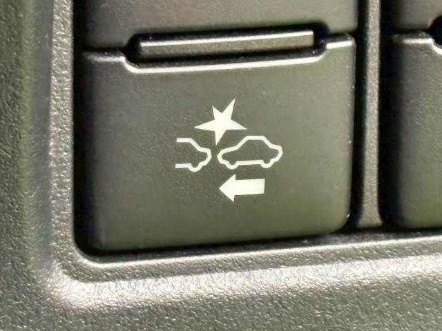 トヨタ&nbsp;ヴォクシーハイブリッドの画像7