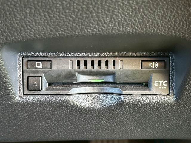 トヨタ&nbsp;プリウスの画像9