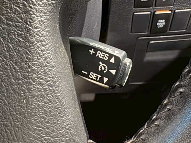 トヨタ アルファードハイブリッドの画像5