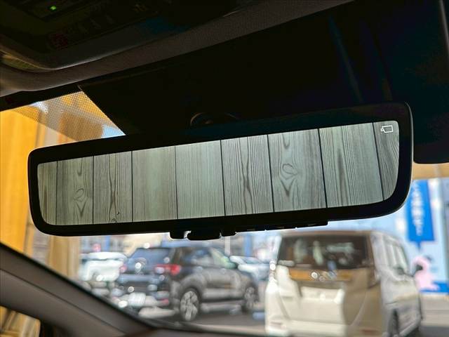 トヨタ&nbsp;プリウスの画像8