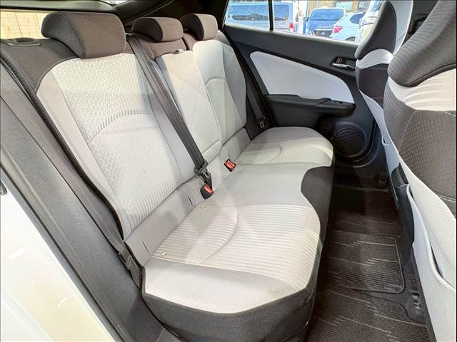 トヨタ プリウスの画像11