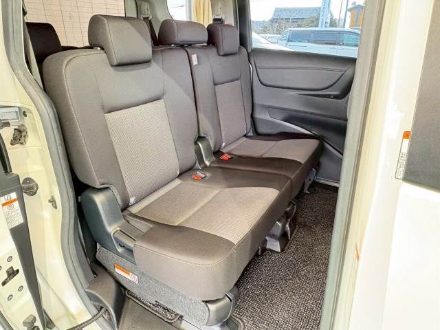 トヨタ シエンタハイブリッドの画像11