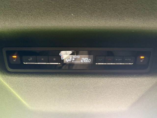 トヨタ&nbsp;ヴォクシーハイブリッドの画像6