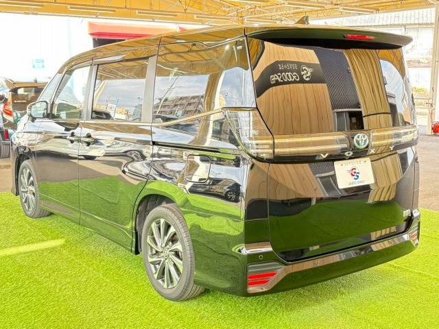 トヨタ&nbsp;ヴォクシーハイブリッドの画像14