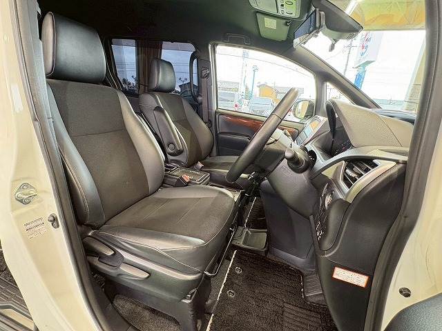 トヨタ ノアの画像10