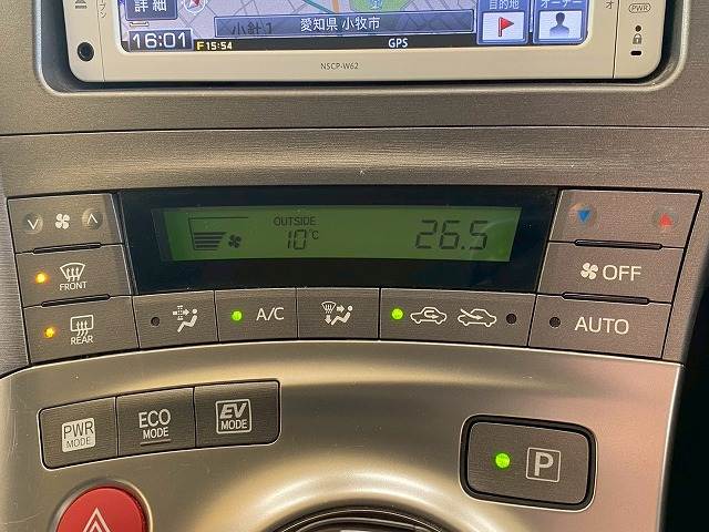 トヨタ&nbsp;プリウスの画像8