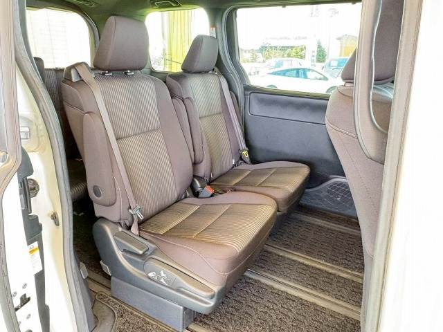 トヨタ&nbsp;ヴォクシーの画像11