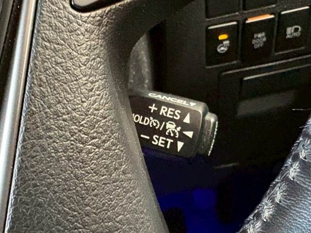 トヨタ アルファードの画像5