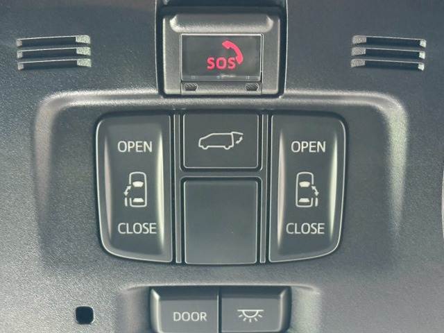 トヨタ アルファードの画像7