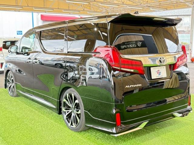 トヨタ アルファードの画像14