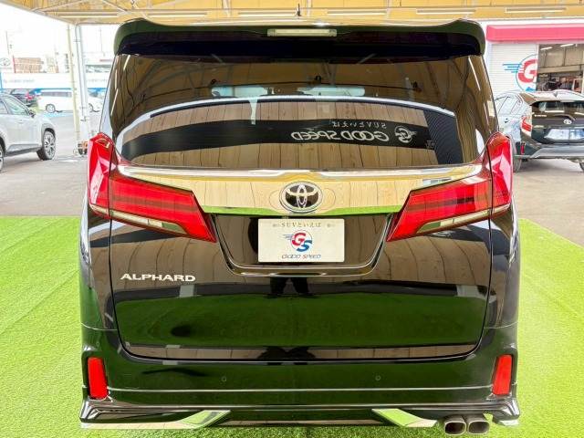 トヨタ アルファードの画像17