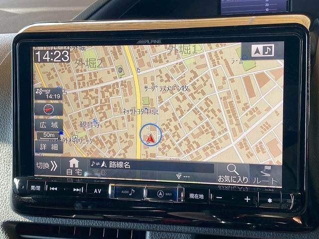 トヨタ&nbsp;ヴォクシーの画像3
