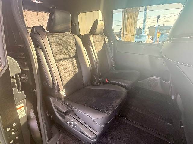 トヨタ&nbsp;ヴォクシーの画像11