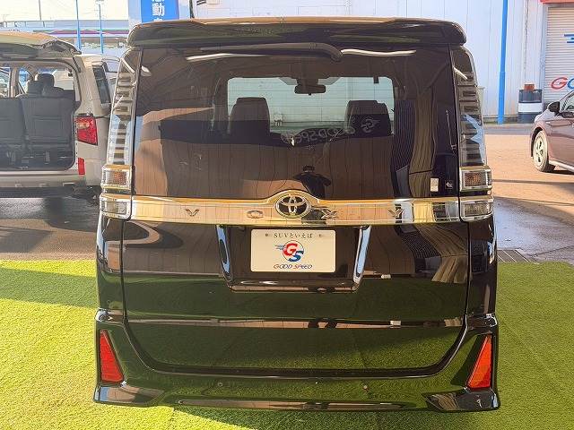 トヨタ&nbsp;ヴォクシーの画像17