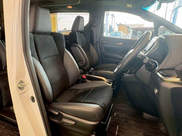 トヨタ&nbsp;アルファードの画像9