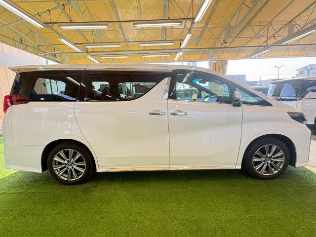 トヨタ&nbsp;アルファードの画像18