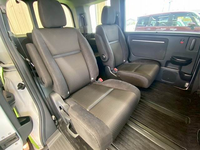 ホンダ&nbsp;ステップワゴンの画像11