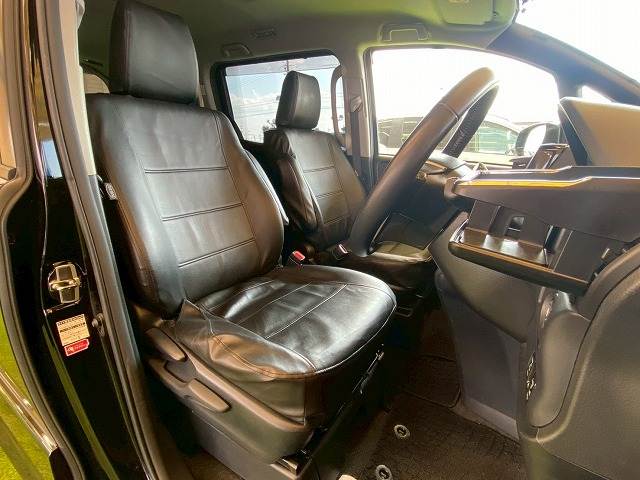 トヨタ ノアの画像10