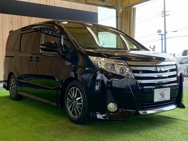 トヨタ ノアの画像13