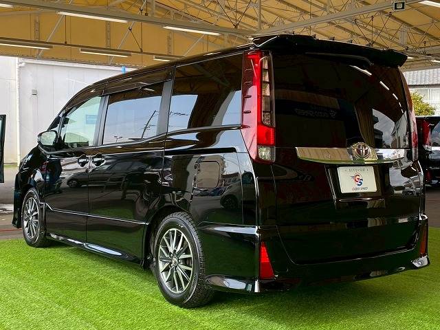 トヨタ ノアの画像14